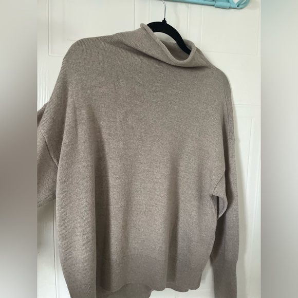 Aritzia Wilfred Merino Wool Sweater - Picture 4 of 13